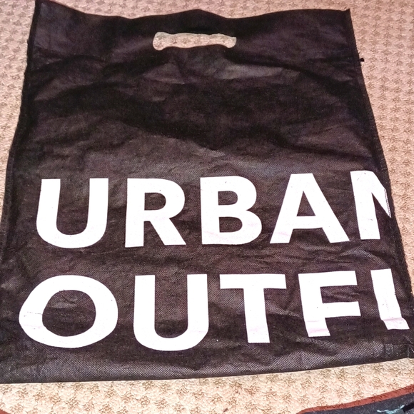 Ceramic Hair straightening Brush - Picture 4 of 4